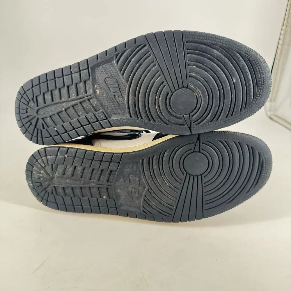 Nike Air Jordan 1 Mid Obsidian Sanded Purple 554724-445 Men’s Size 12 2019